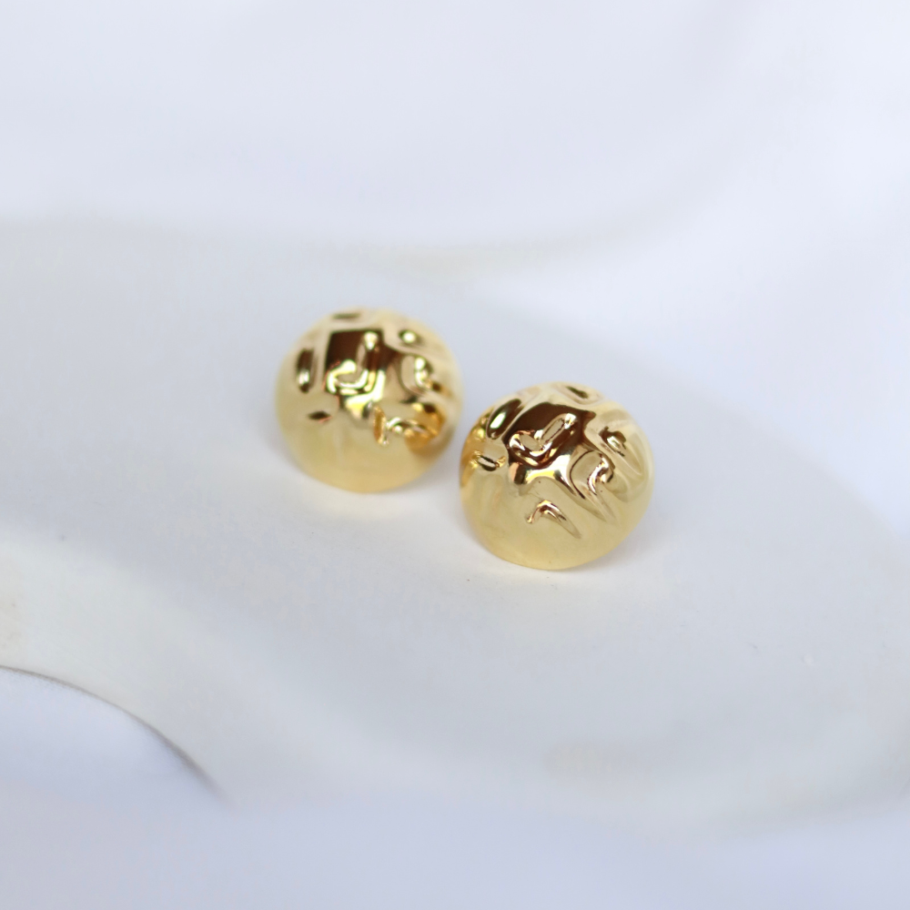 Brinco Orgânico Meia Esfera - Dourado