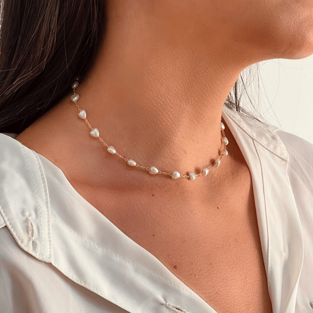 Choker com Pérolas Formato Coração - Dourado