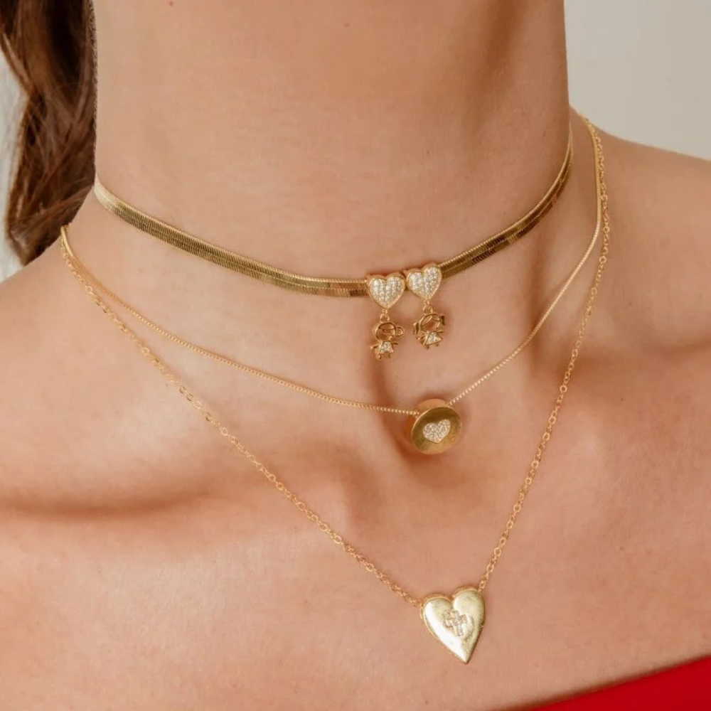 Colar Coração Com Cruz Cravejada em Zircônia - Dourado