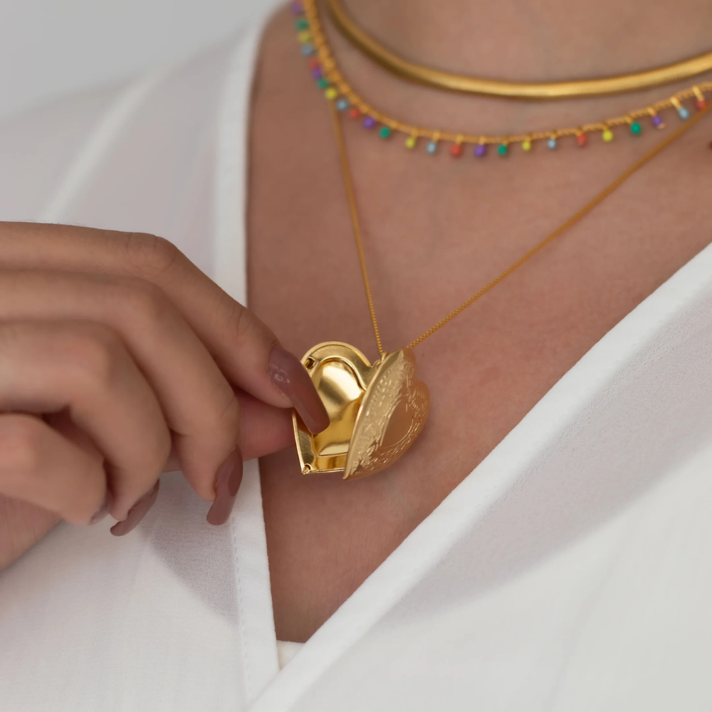 Colar Relicário Essência do Amor Personalizado - Dourado